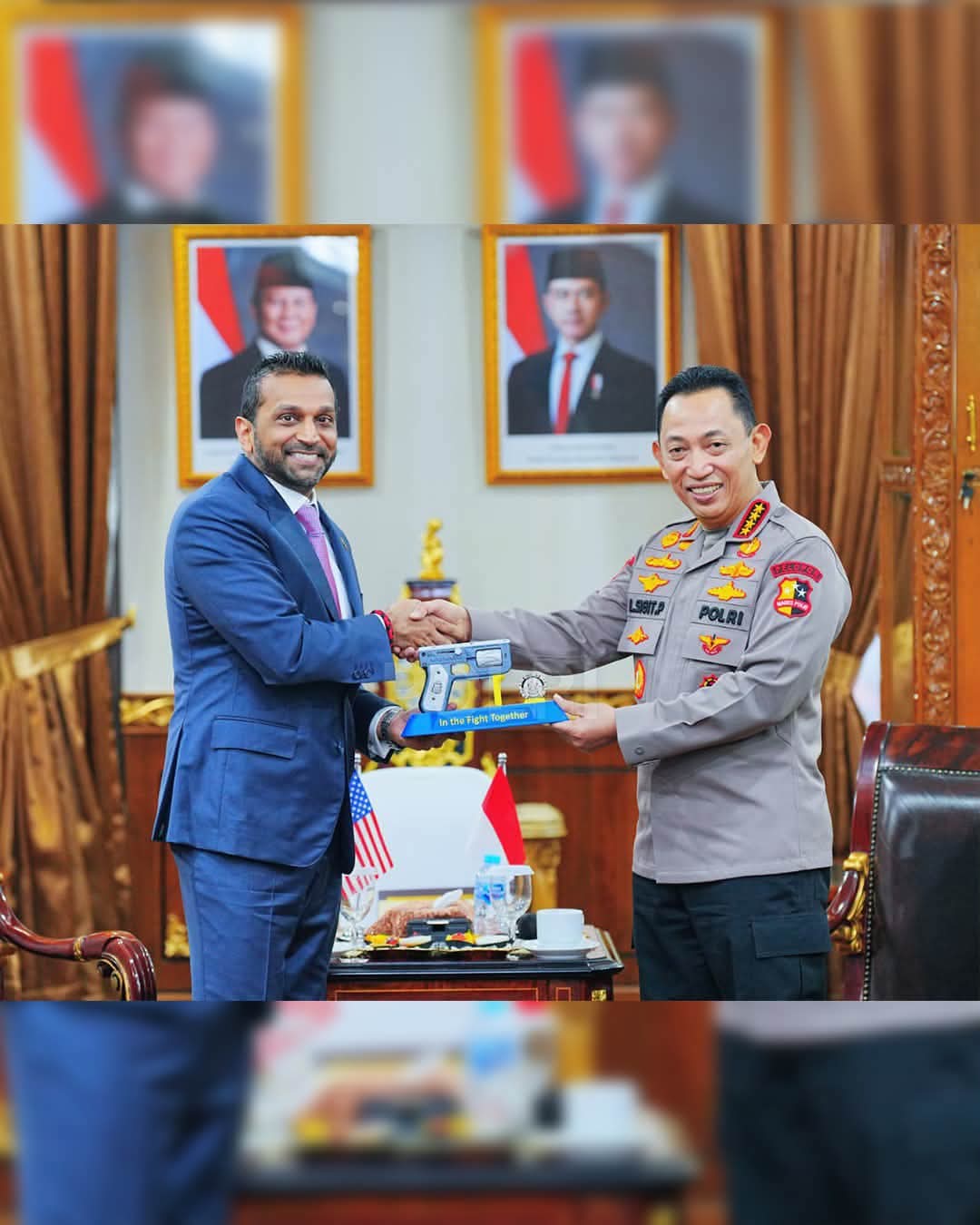 Kapolri Bertemu Direktur FBI di Mabes Polri, Bahas Terorisme hingga Kejahatan Siber